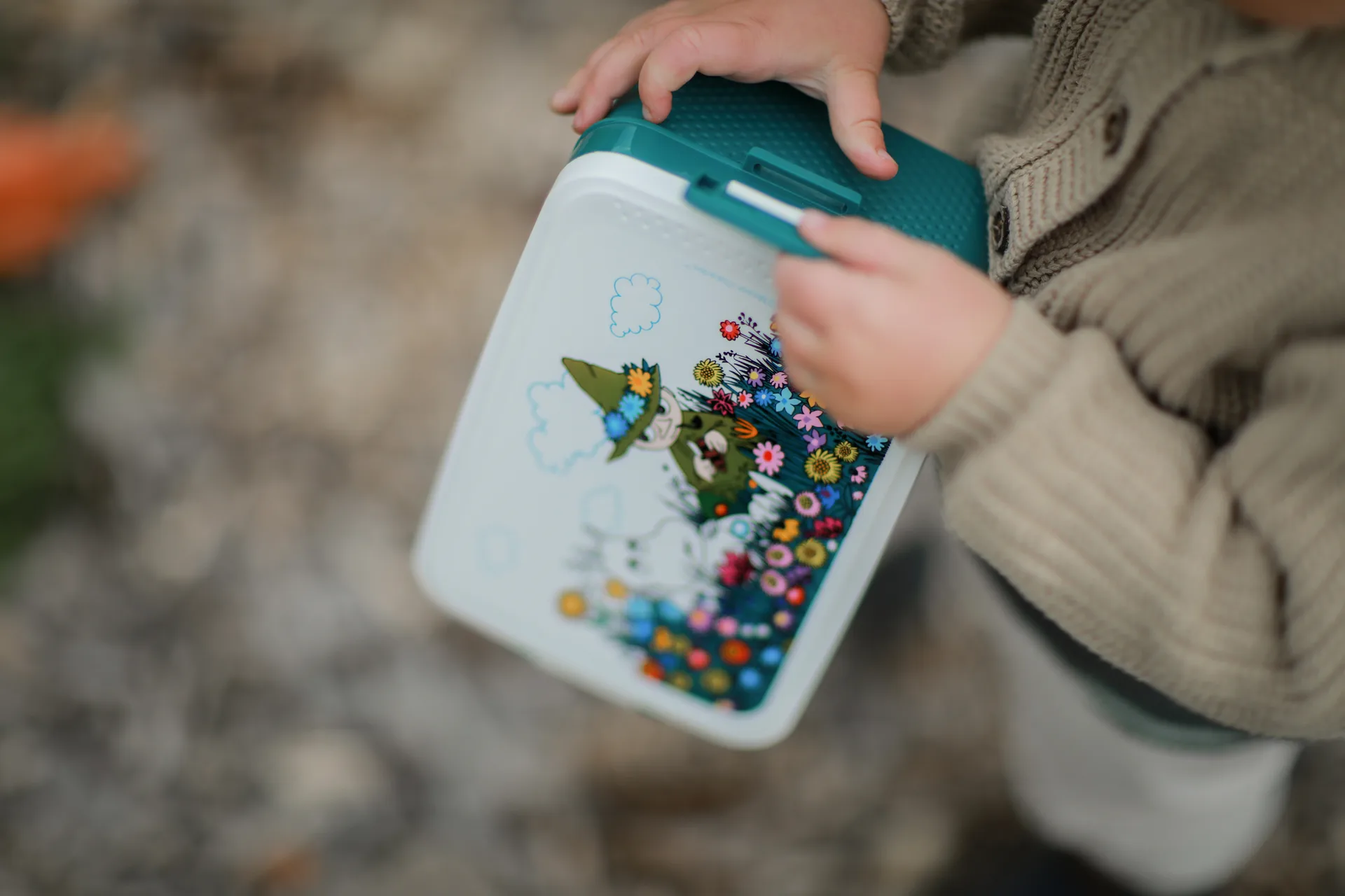 Mumin Äng lunchlåda 12x18,5 cm, Grön Rätt Start