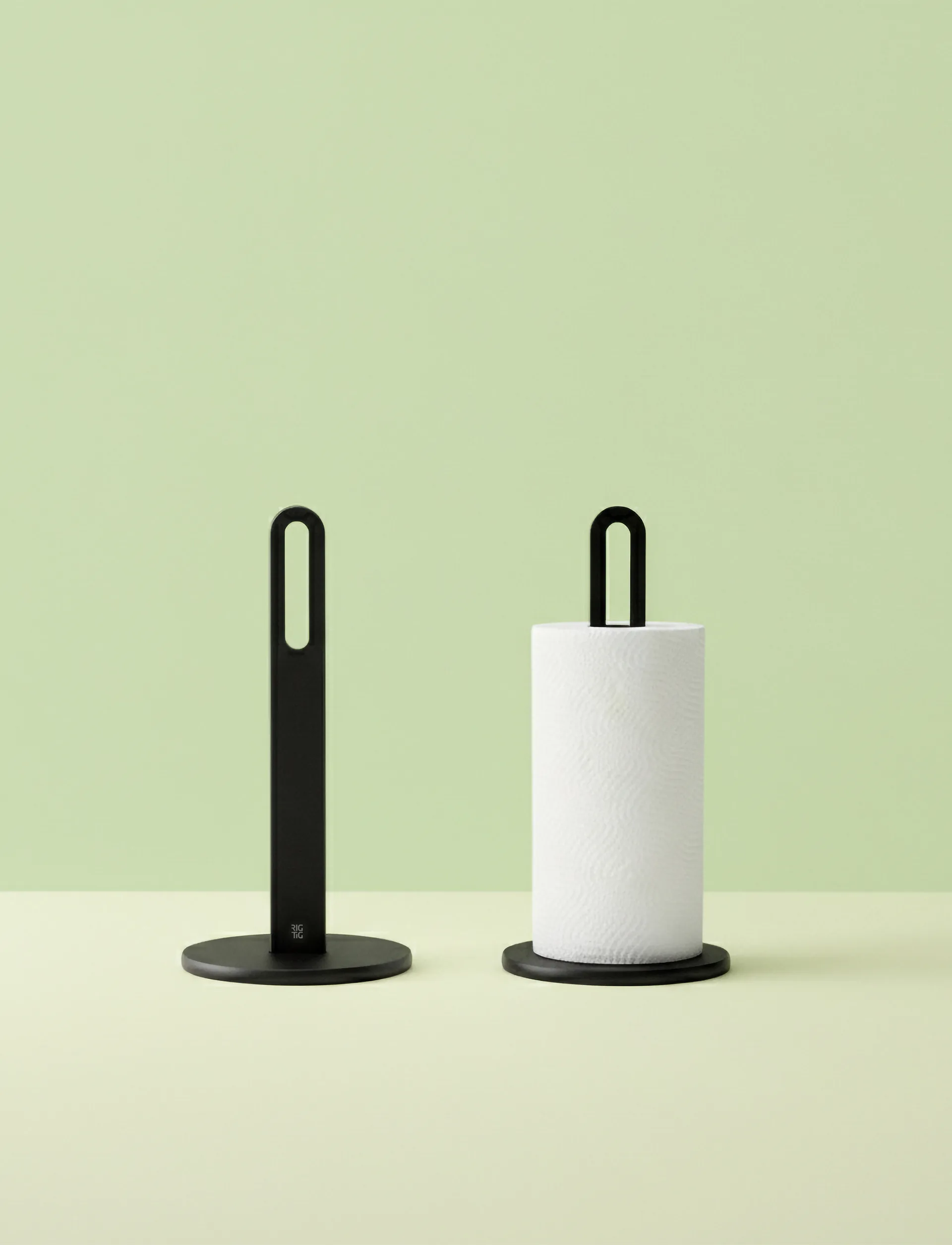 SPIN-IT hushållspappershållare, Black RIG-TIG