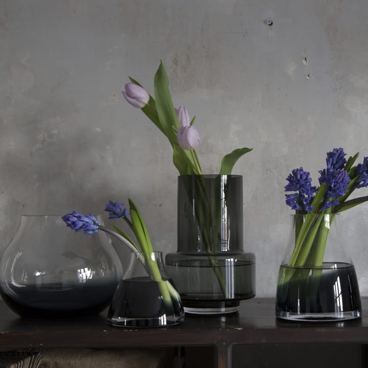 Flower vase no. 1, Smoked grey Ro Collection