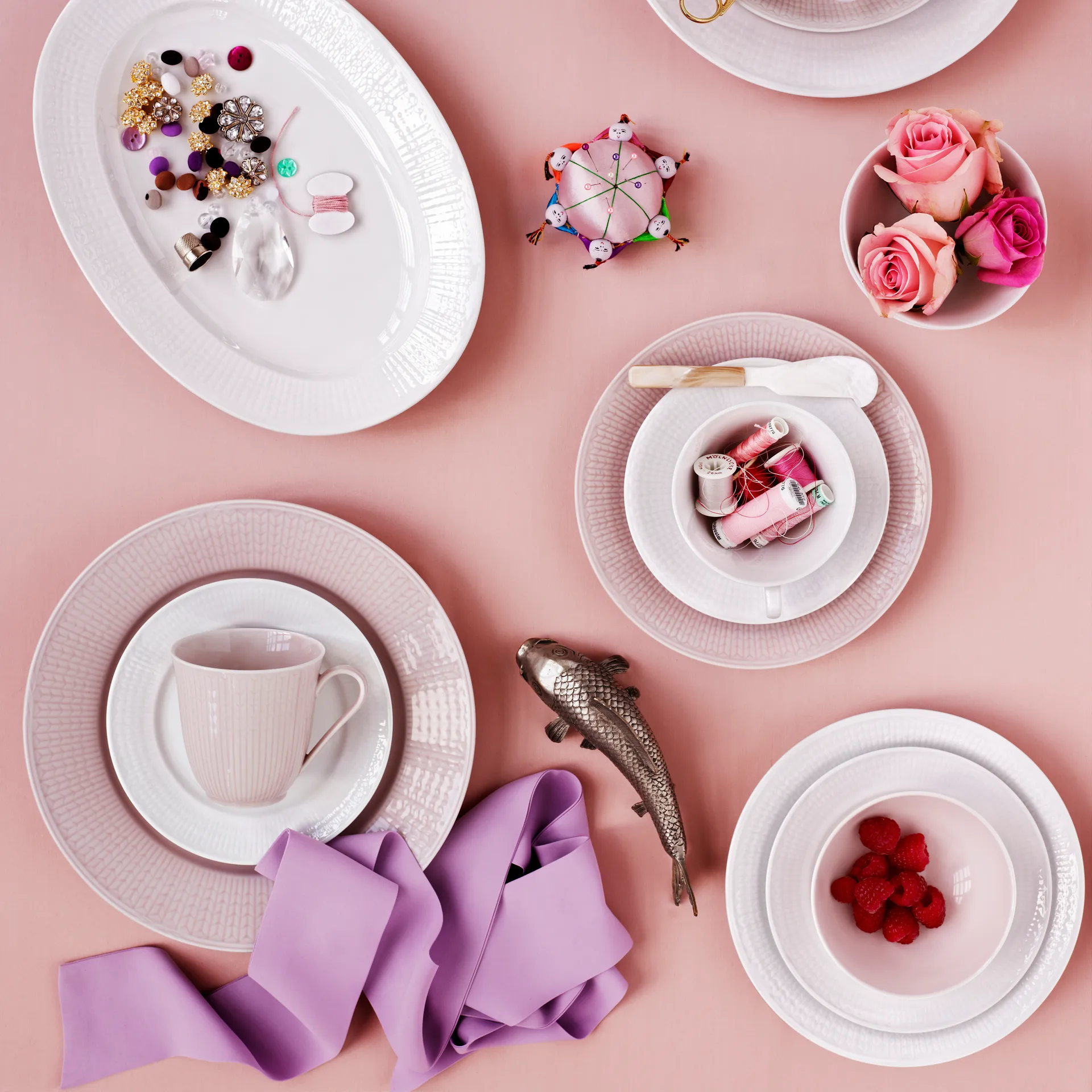 Swedish Grace tallrik Ø27 cm, is (ljusblå) Rörstrand