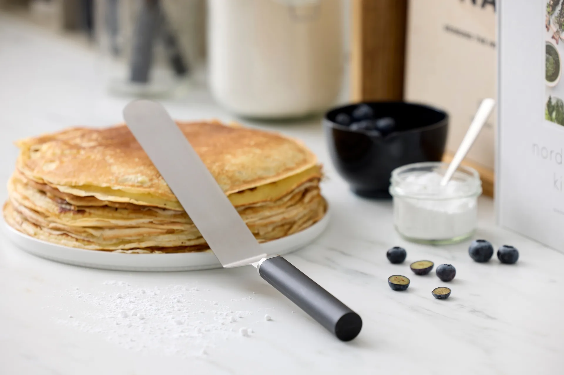 Emma palettkniv smal stål 33 cm, Black Rosti