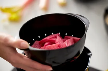 Margrethe durkslag till skål 1,5 L - Black - Rosti