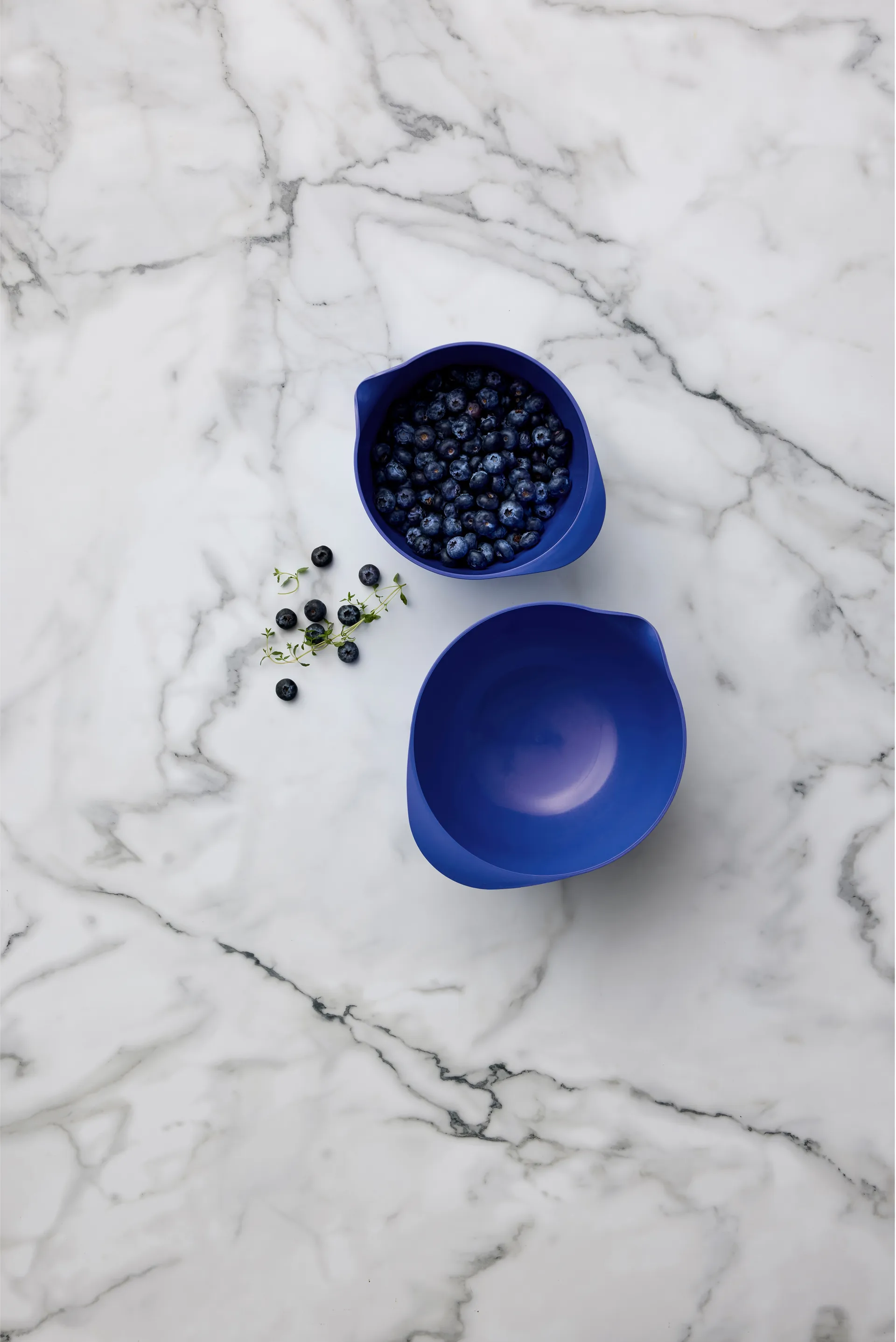 Margrethe skål 2 L, Electric blue Rosti