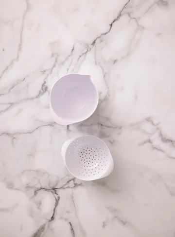 NEW Margrethe skål med durkslag - Vit, 1,5 liter - Rosti