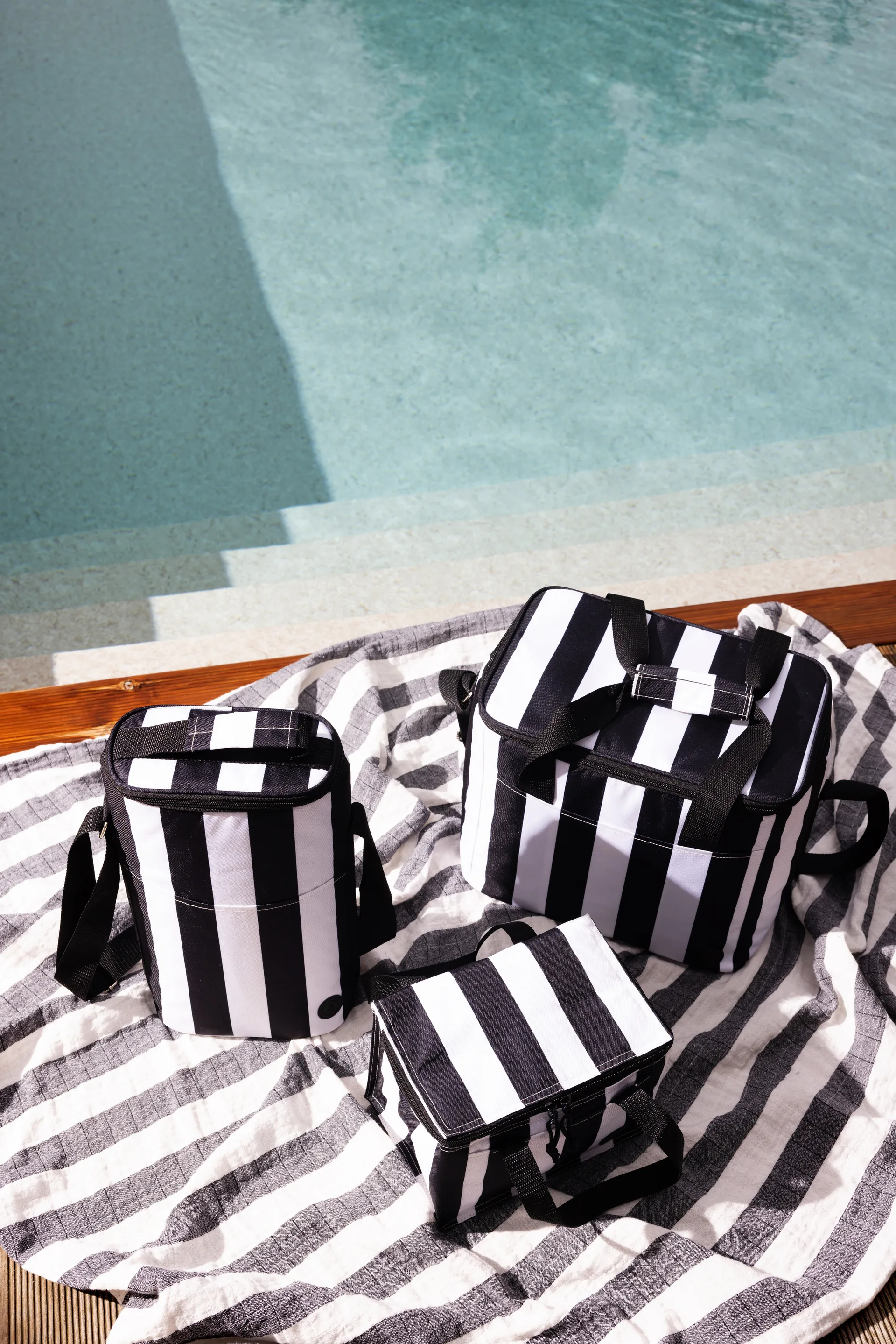 Emilie pläd 130x170 cm, Svart-vit Sagaform