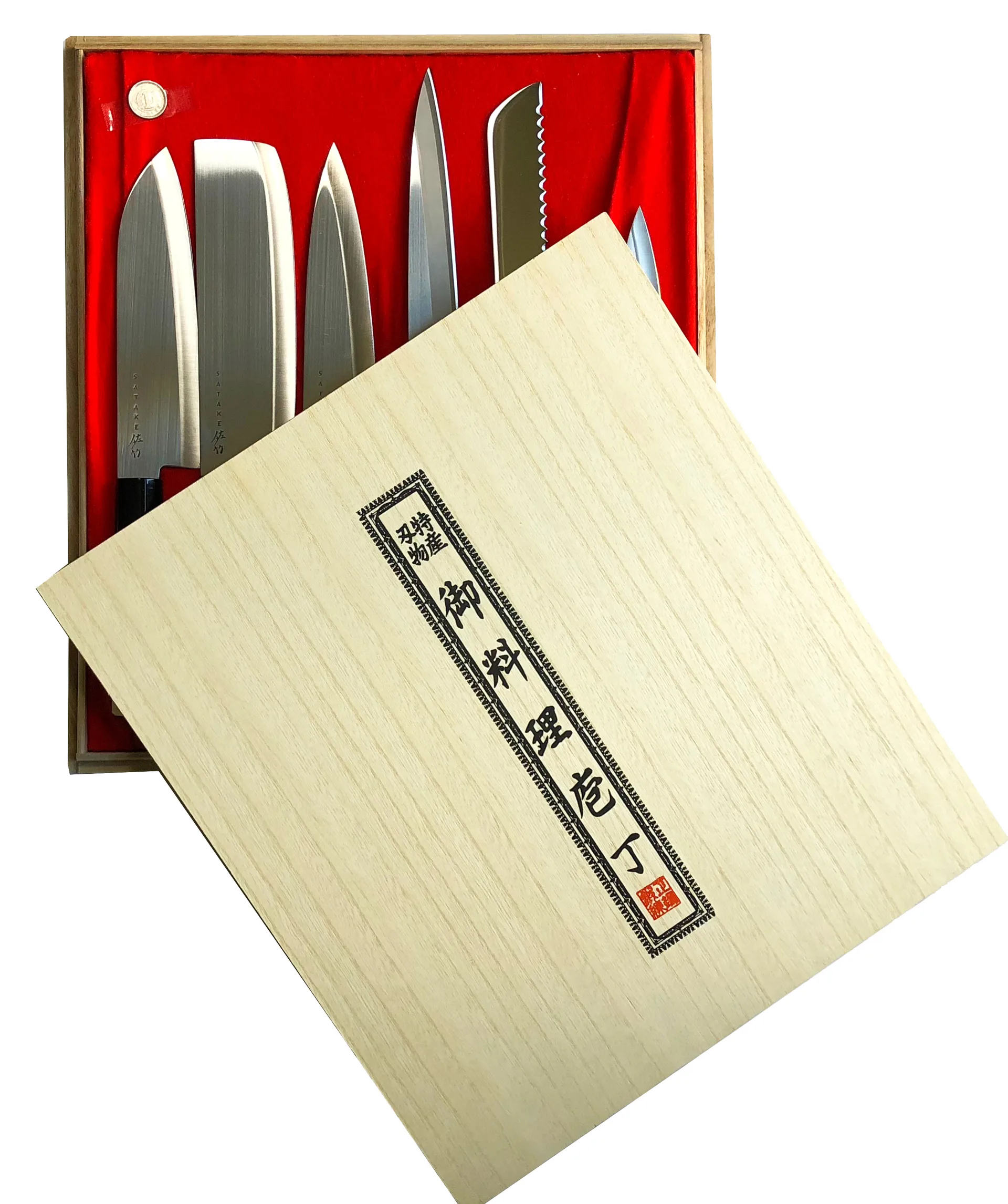 Knivset i balsabox 35x38 cm, 6 delar Satake