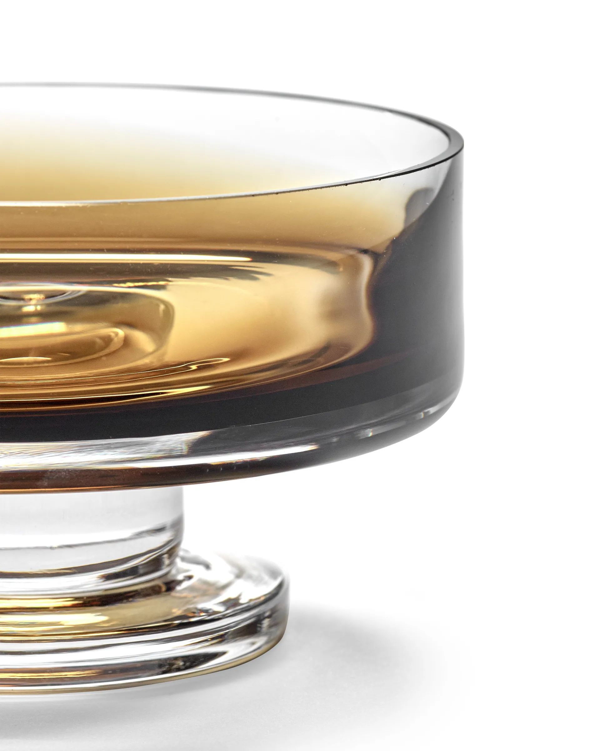 Zuma låg skål på fot M Ø13,6 cm, Amber Serax