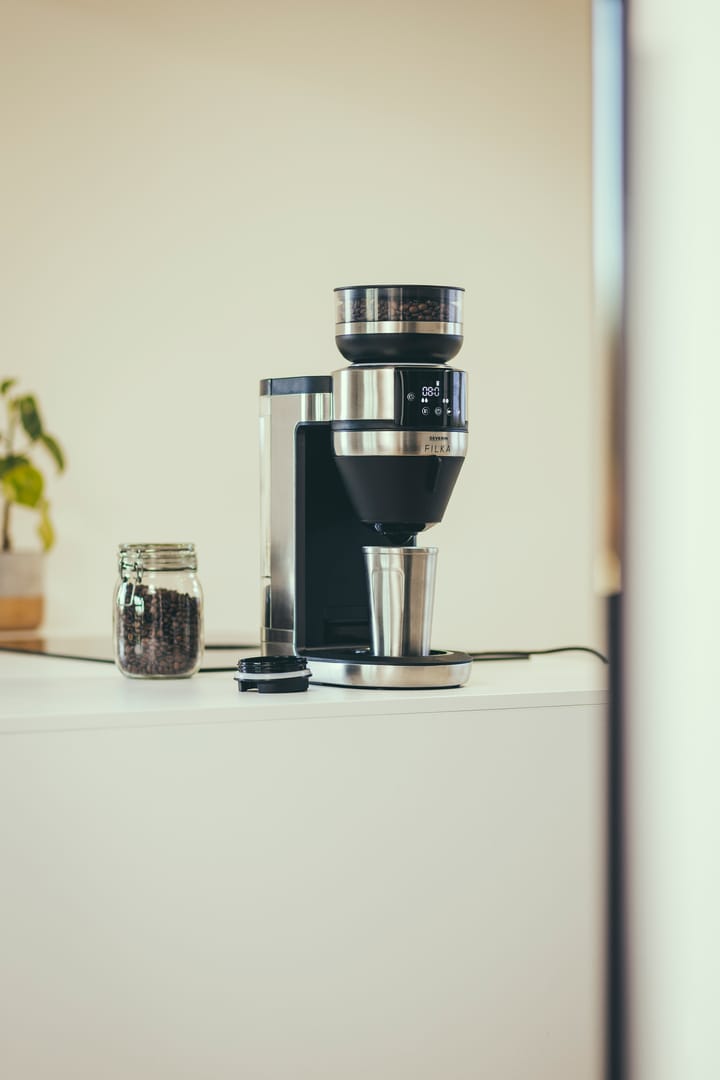 Severin KA 4851 FILKA helautomatisk kaffebryggare, Borstat stål-svart Severin