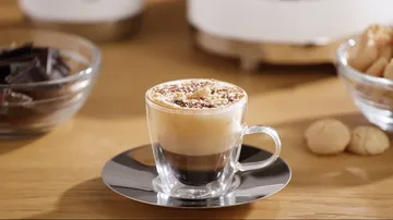 Smeg 50's Style espressomaskin med mjölkskummare - Vit - Smeg
