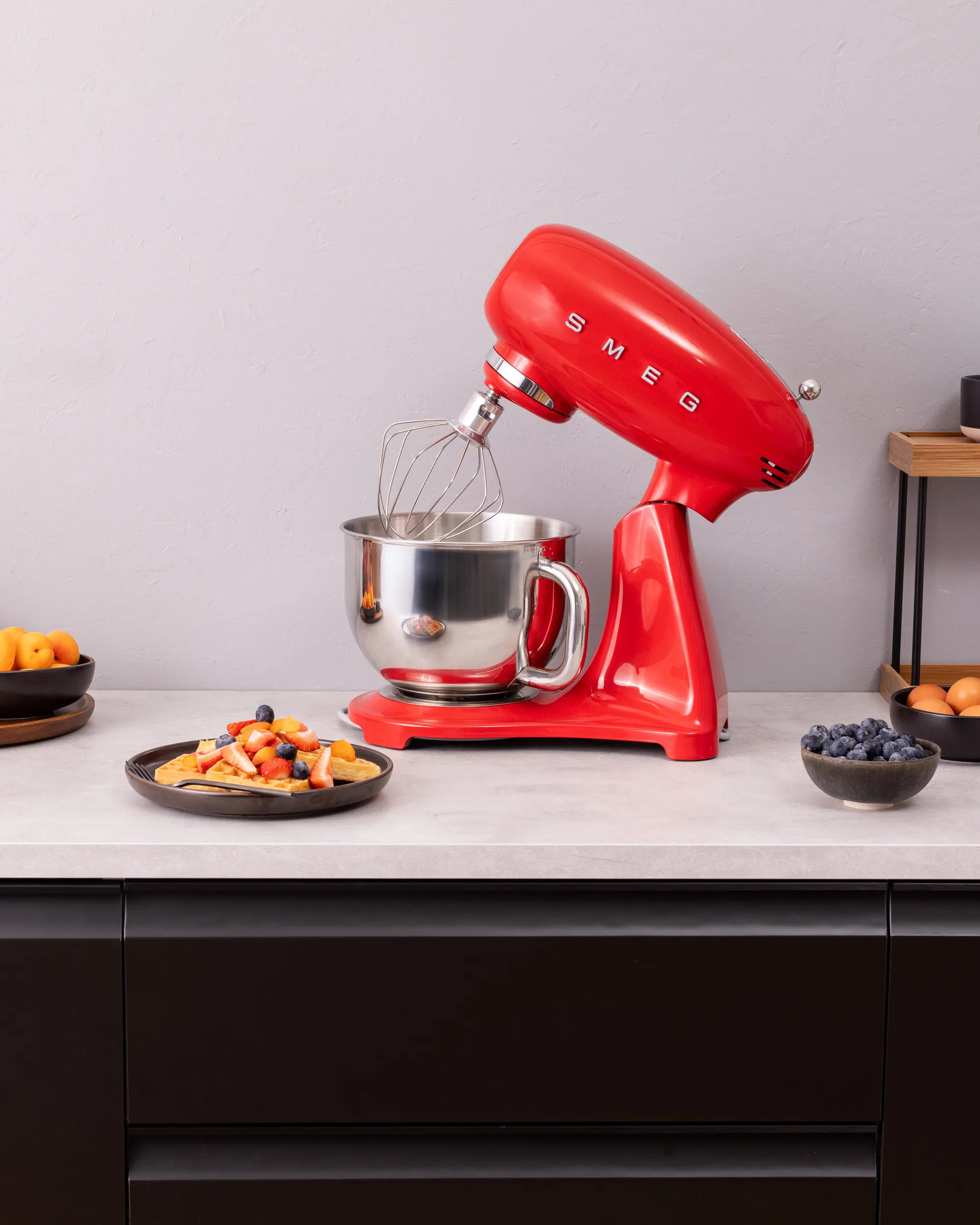 Smeg 50's style köksmaskin, Röd, 1000 w, 4,8 L Smeg