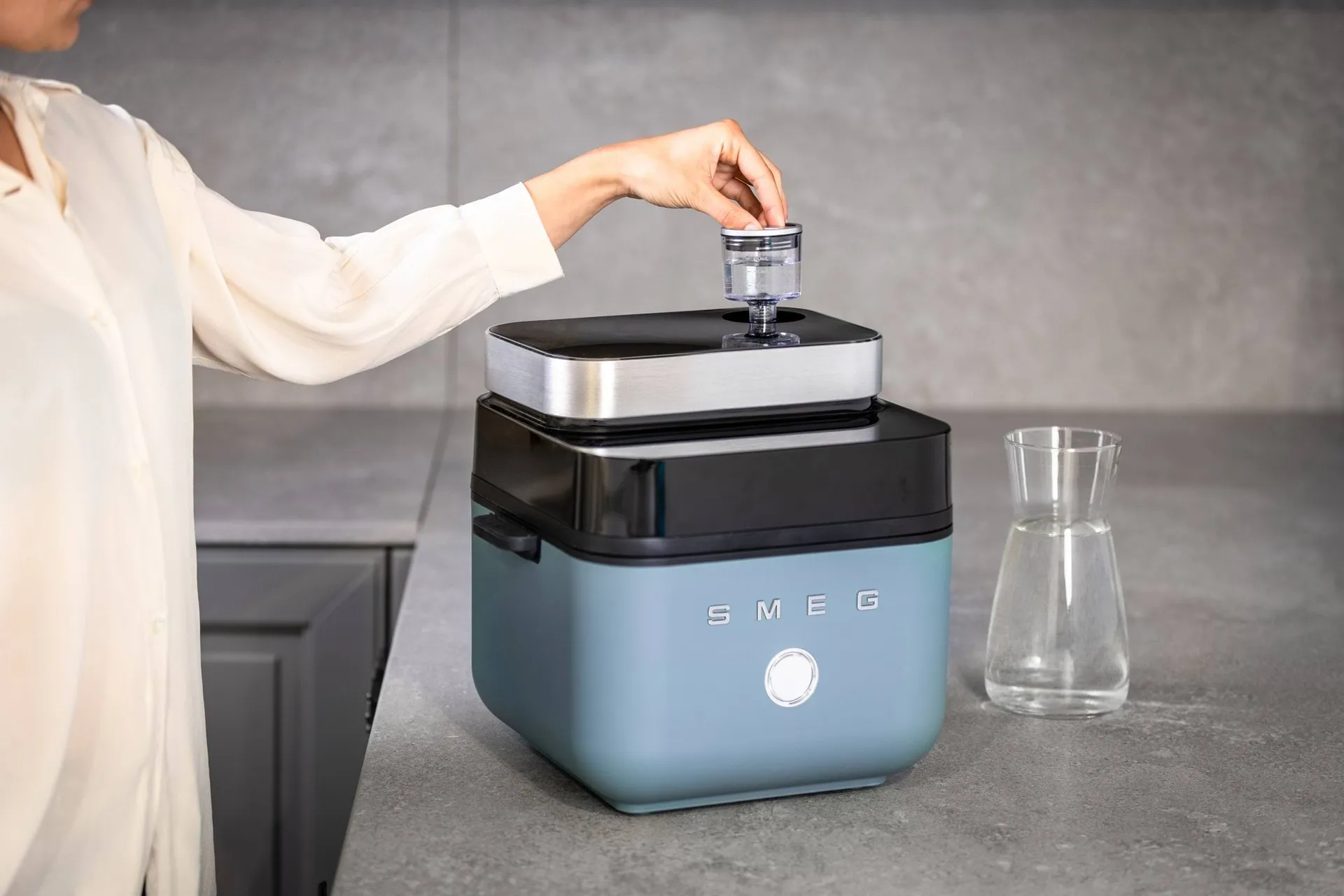 Smeg Air Fryer, Storm blue matt Smeg