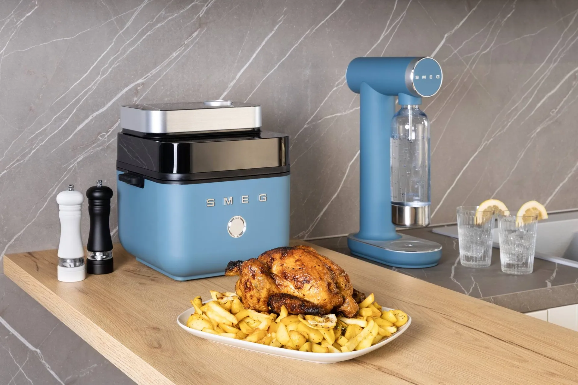 Smeg Air Fryer, Storm blue matt Smeg