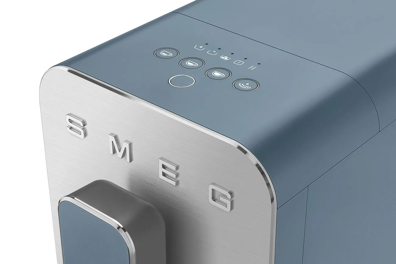 Smeg espressomaskin med ångpip automatisk, Storm Blue Smeg