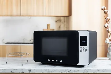 Smeg mikrovågsugn - Svart - Smeg