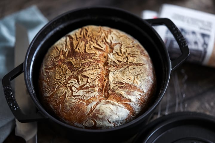 Staub La Cocotte rund gryta gjutjärn 1,7 L, Svart STAUB