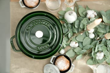 Staub La Cocotte rund gryta gjutjärn 5,2 L - Basilikagrön - STAUB