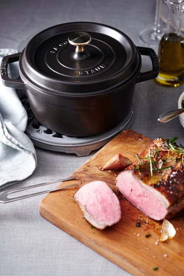 Staub rund gryta i gjutjärn 5,2 l - svart - STAUB