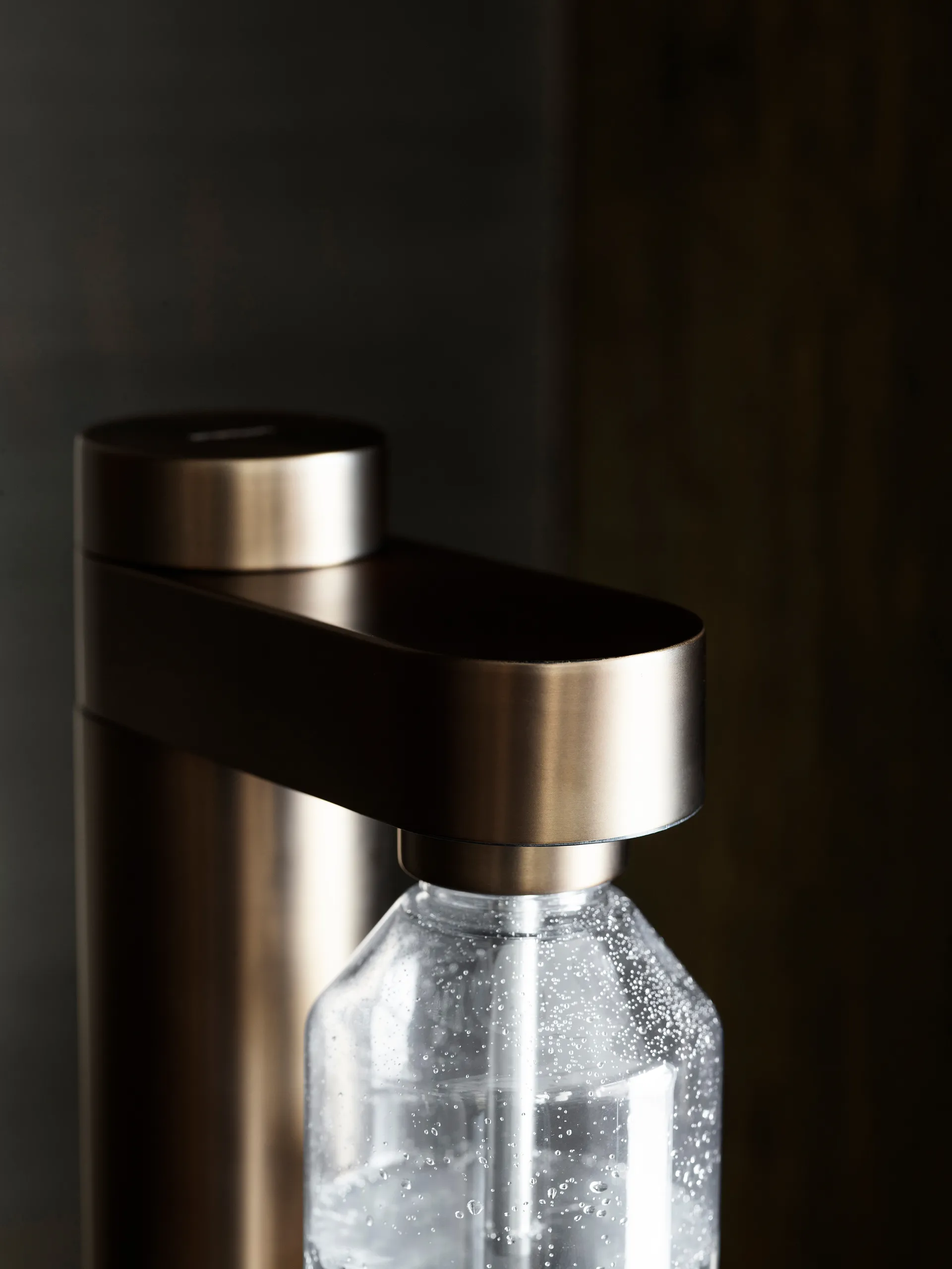 Brus kolsyremaskin, Dark brown metallic Stelton
