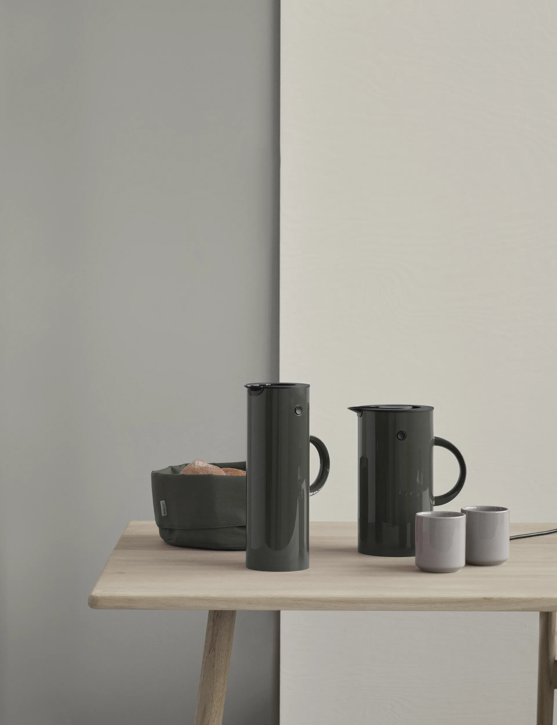 EM77 vattenkokare 1,5 L, Dark forest Stelton