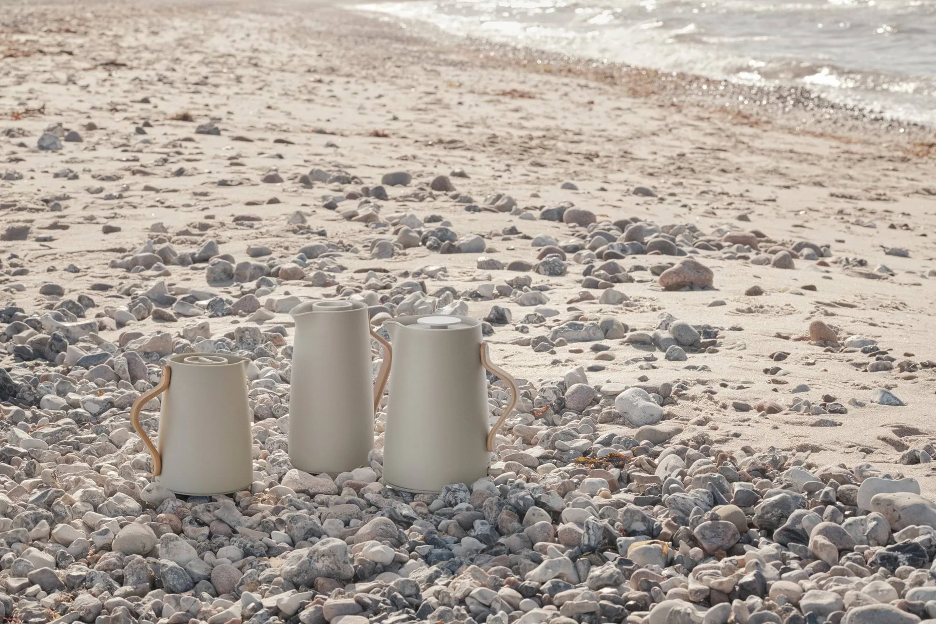 Emma termoskanna kaffe, Soft sand, 1,2 L Stelton