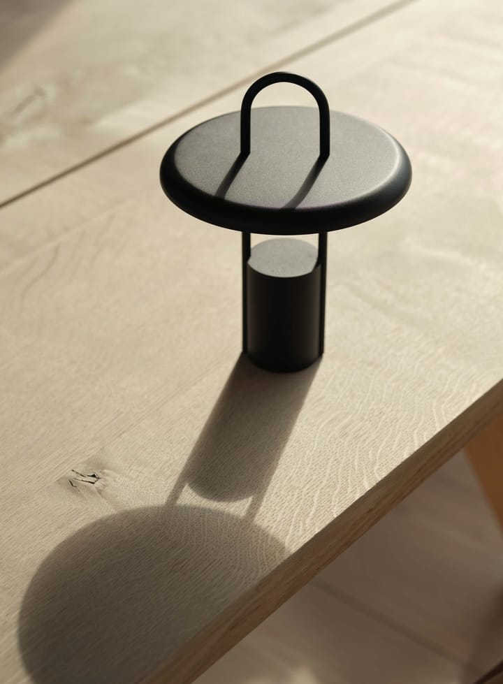 Pier LED-lampa portabel 25 cm, Black Stelton