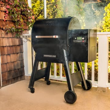 Traeger Ironwood 650 pelletsgrill - Svart - Traeger