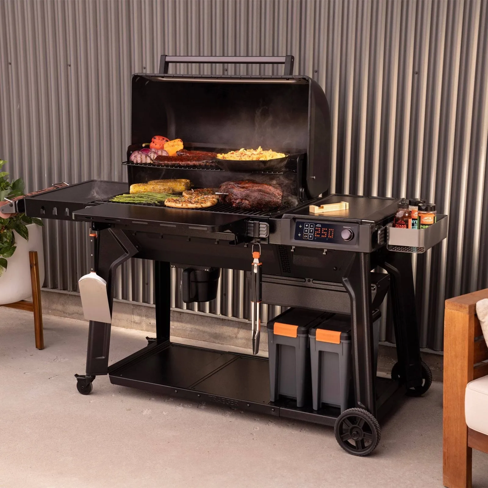 Traeger Woodridge pelletsgrill, Pro, svart, 69x119 cm Traeger