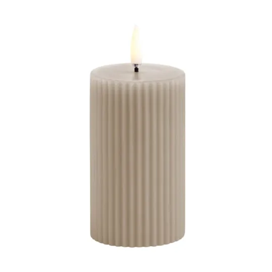 LED Blockljus Räfflat Ø5,8x10 cm, Sandstone Uyuni Lighting