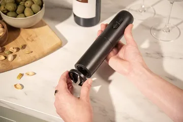 Vacuvin elektrisk vinöppnare - Svart - Vacuvin