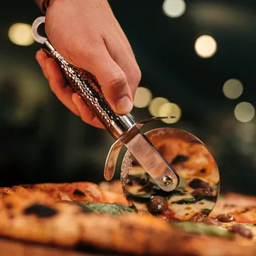 Frost pizzaskärare - Rostfritt stål, 24 cm - Vargen & Thor