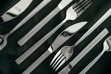 Glöd bestickset 16 delar - Fiskbensmöntrat - Vargen & Thor