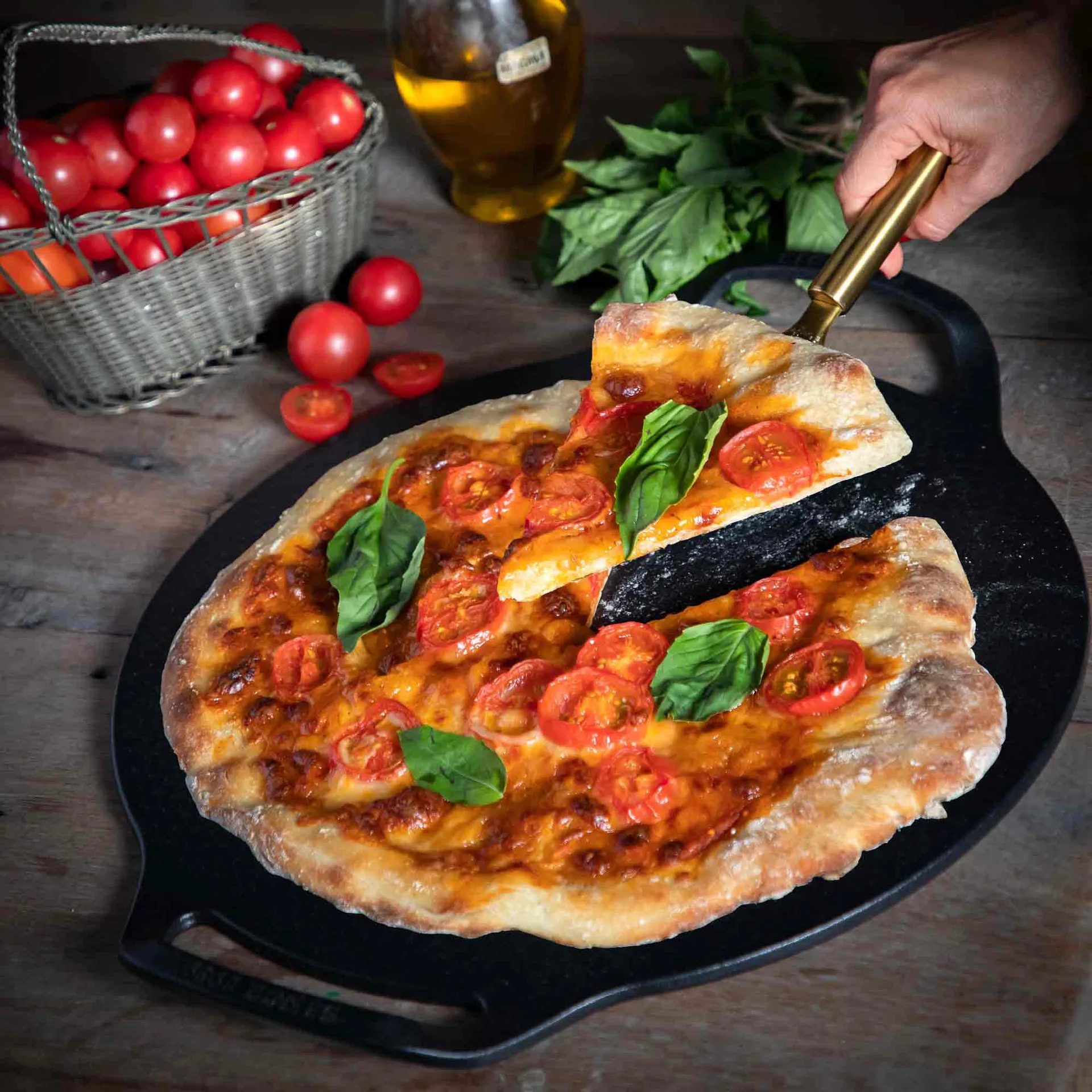 Victoria pizzasten Ø38 cm, Svart Victoria