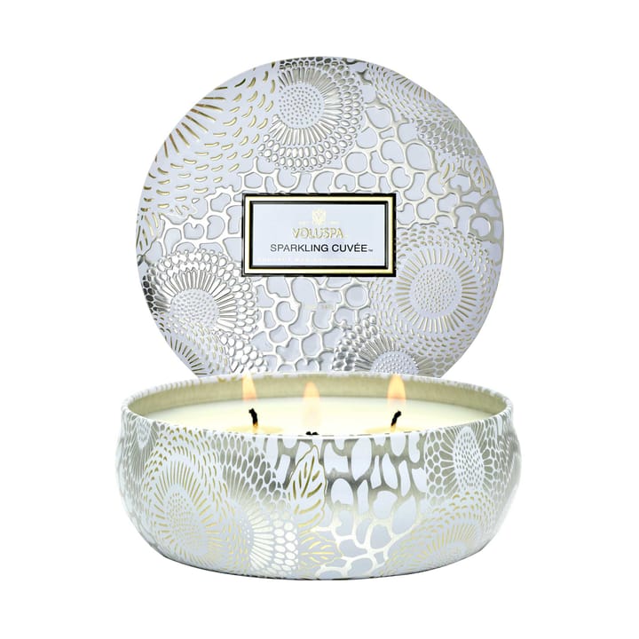 Japonica 3-wick Tin doftljus 40 timmar, Sparkling Cuvée Voluspa