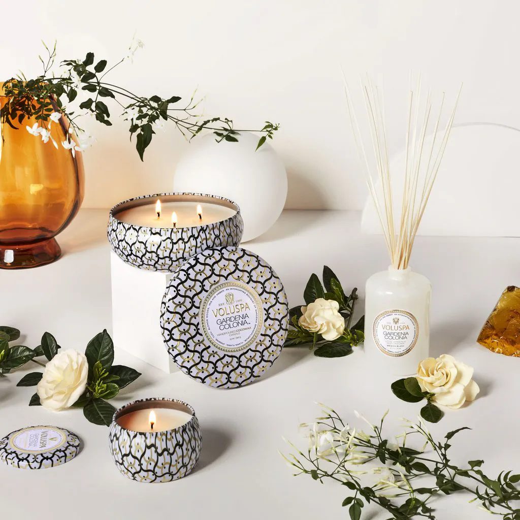 Maison Blanc Mini Tin doftljus 25 timmar, Gardenia Colonia Voluspa