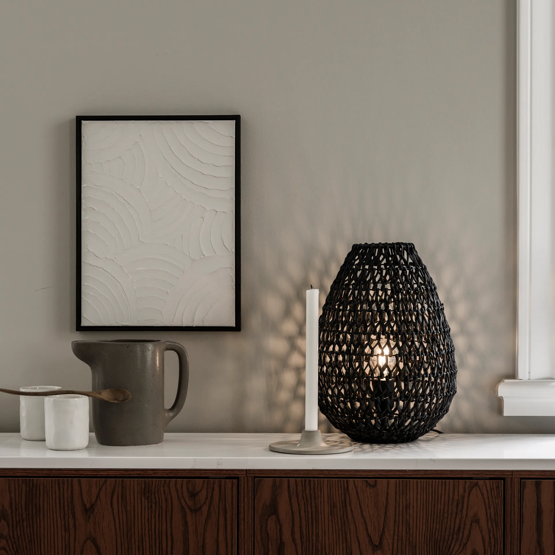 Buster bordslampa Ø27 cm, Svart Watt & Veke