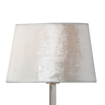 Läs mer om Watt & Veke Lola lampskärm Ø20 cm cream (vit)