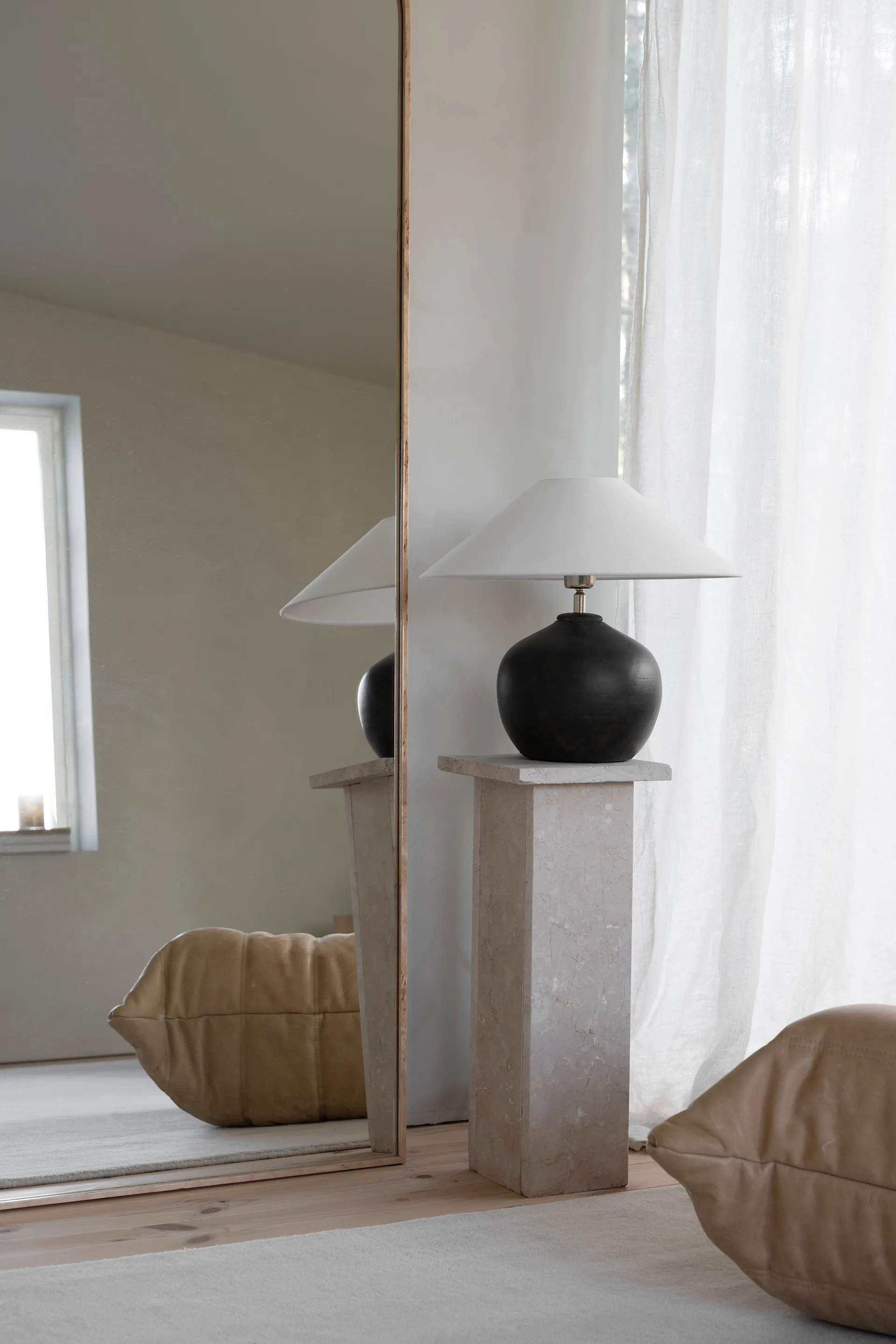 Mona lampfot 28 cm, Black Watt & Veke