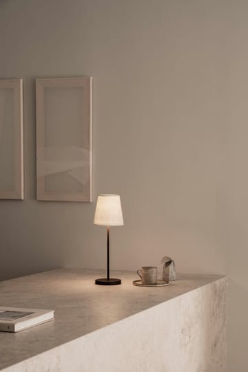 Tyra table portable bordslampa Ø14 cm - Coffee - Watt & Veke