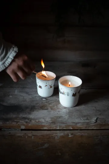 Julemorgen Story doftljus - Kanel & apelsin 240 g - Wik & Walsøe
