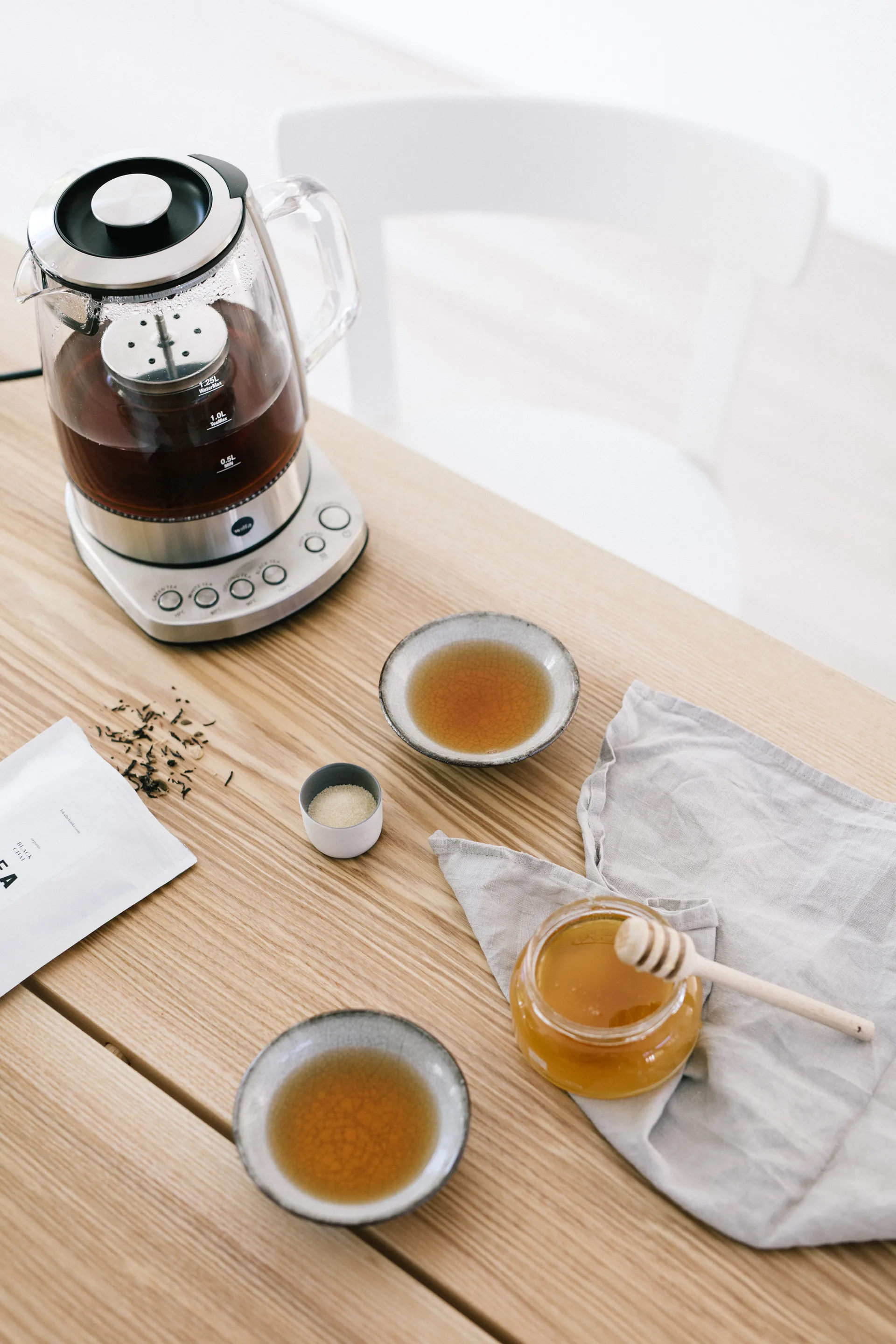 TM1-1500S cha tekokare 1,25 L, Silver Wilfa