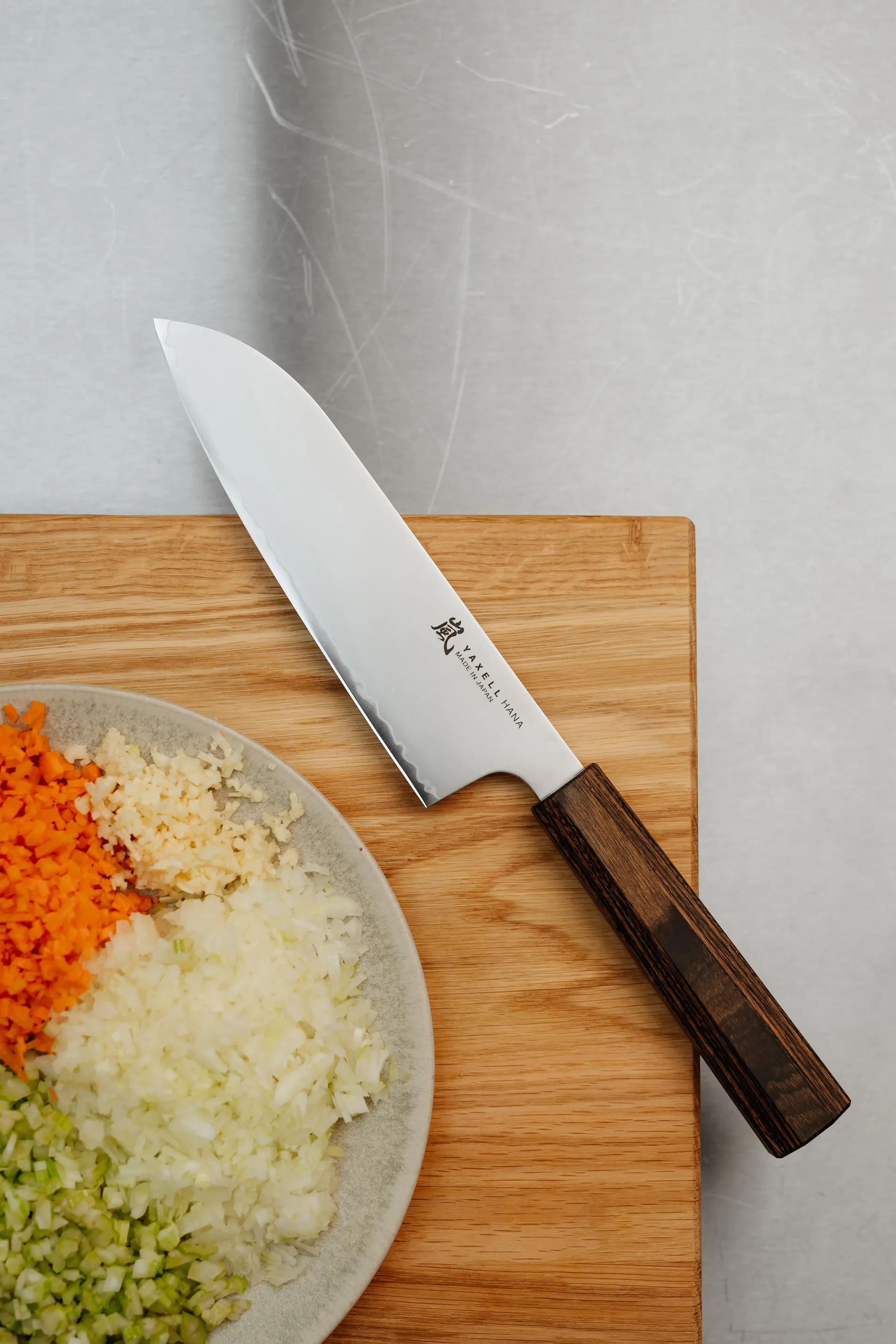 Hana santokukniv 16,5 cm, Rostfritt stål-pakkaträ Yaxell