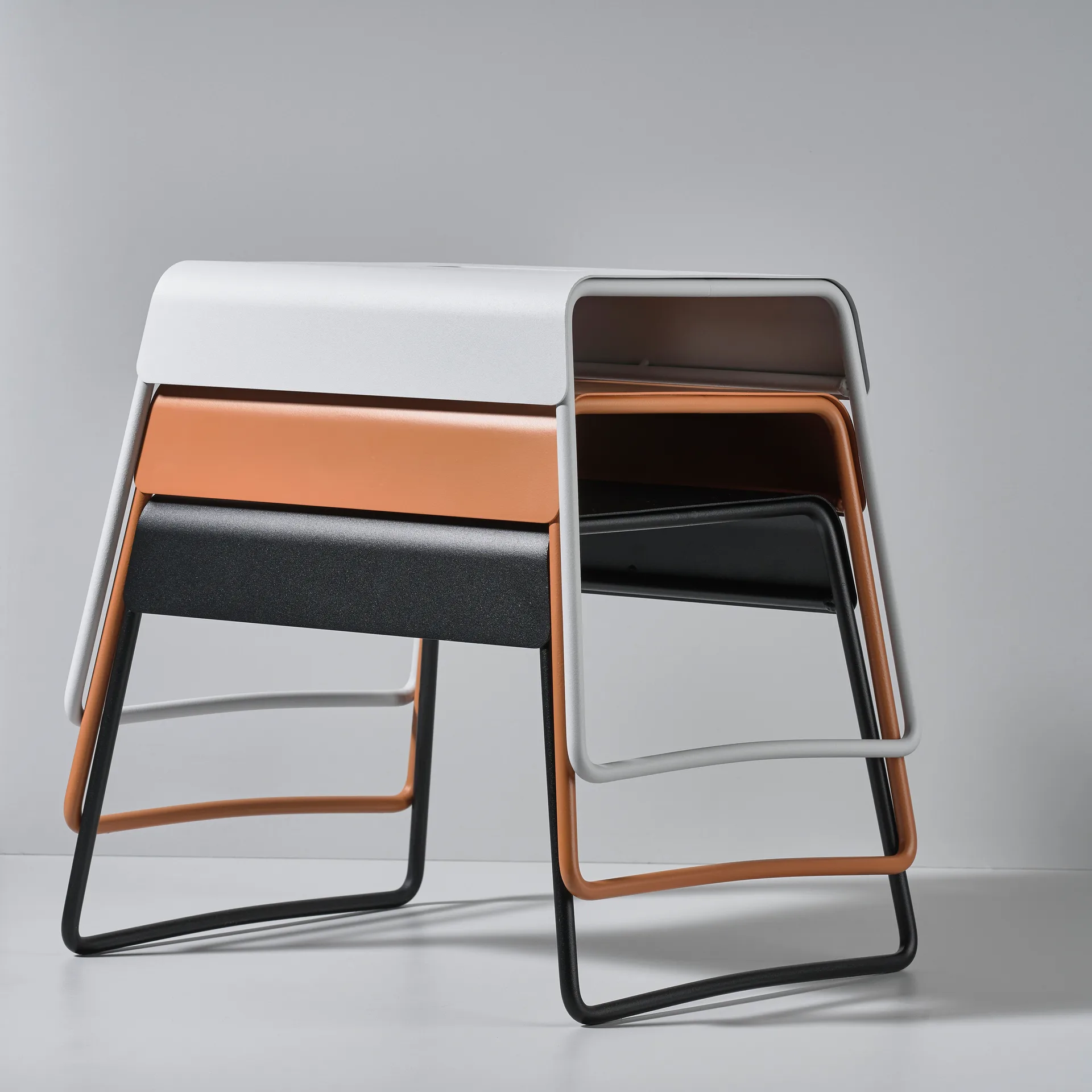 A-Stool pall, Svart Zone Denmark